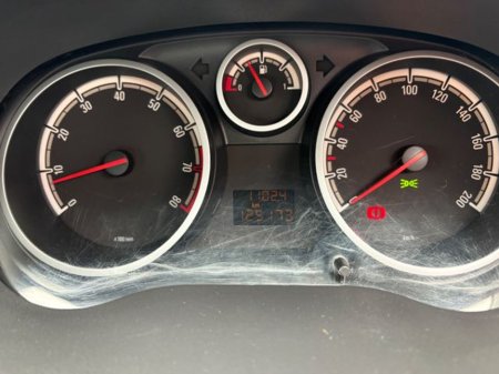 2010 Opel Corsa - thumbnail 11