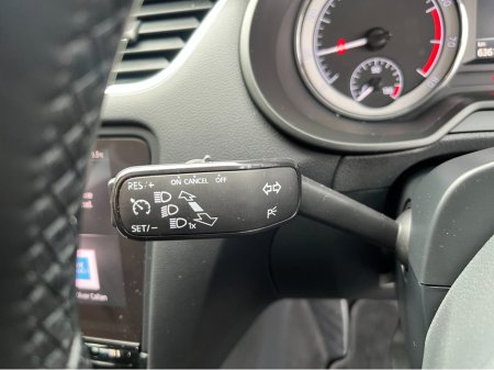 2018 Skoda Octavia COMBI STYLE AUTOMATIC 1.0 TSI 115HP //HIGH SPEC//SAT NAV//REVERSE CAMERA//LOW MILES// €17,950 thumbnail