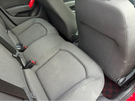 2015 Audi A1 DBA-8XCHZ 5DR AUTO €12,900 thumbnail