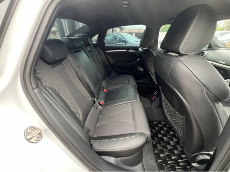 2016 Audi A3 Saloon - thumbnail 11