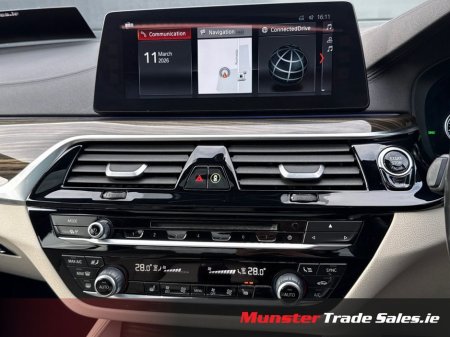 2018 BMW 5 Series - thumbnail 16