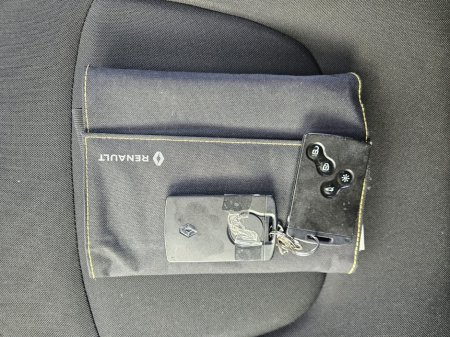 2019 Renault Captur - thumbnail 30