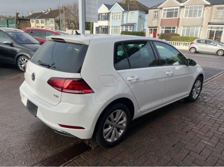 2018 Volkswagen Golf 1.2 tsi automatic €18,959