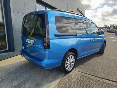 2023 Volkswagen Caddy Maxi Life - thumbnail 6