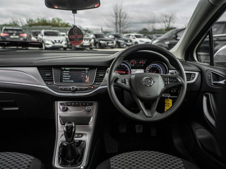 2017 Opel Astra - photo 5