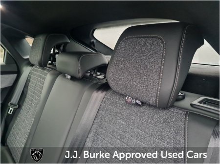 2026 Peugeot 3008 1.2 MHEV 145bhp eDCS6 Allure thumbnail