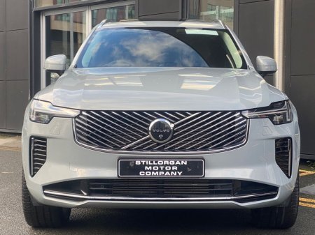 2025 Volvo XC90 *Ultra* T8 PHEV AWD Auto €82,900 thumbnail