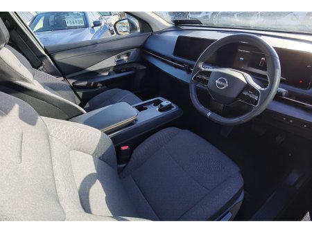 2024 Nissan Ariya - thumbnail 8