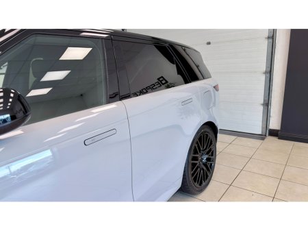 2025 Land Rover Range Rover - thumbnail 32