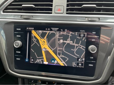 2023 Volkswagen Tiguan - thumbnail 22