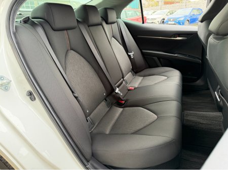 2020 Toyota Camry - thumbnail 22