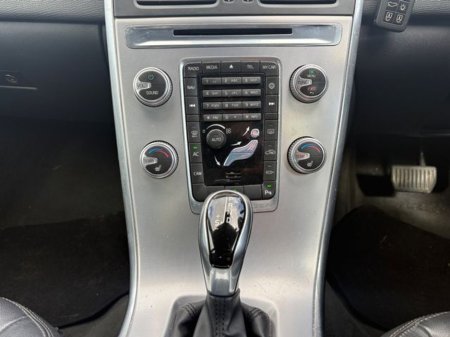 2016 Volvo XC60 - thumbnail 28