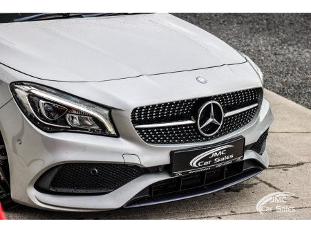 2017 Mercedes-Benz CLA Class - thumbnail 4