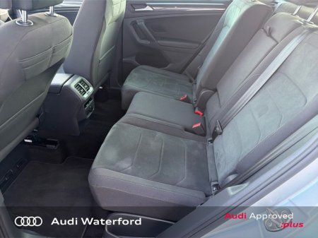 2023 Volkswagen Tiguan - thumbnail 12