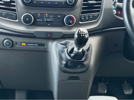 2021 Ford Transit Custom Kombi - thumbnail 39