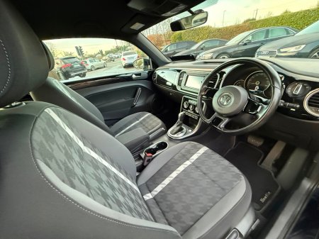 2018 Volkswagen Beetle - thumbnail 12