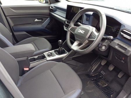 2025 Dacia Duster 4 WD Expression MHEV 140 E06X thumbnail