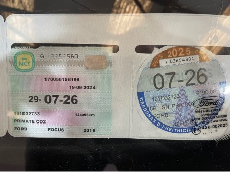 2016 Ford Focus - thumbnail 26