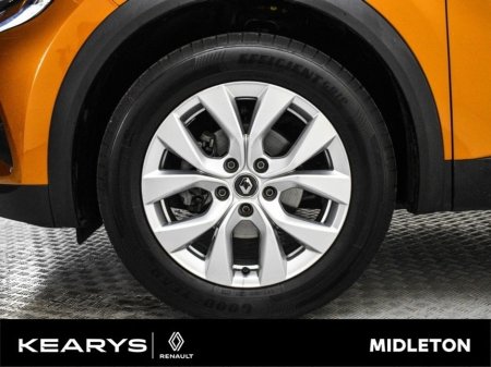 2020 Renault Captur TCe 100 Iconic. Low Kms €16,990 thumbnail