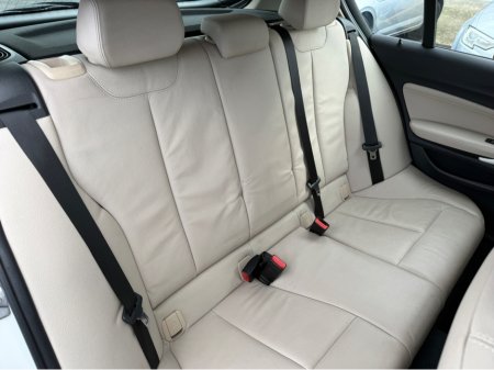 2018 BMW 1 Series - thumbnail 11