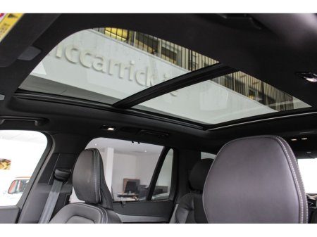 2022 Volvo XC90 RECHARGE T8 ULTIMATE DARK AWD €59,899 thumbnail