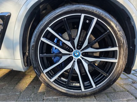 2025 BMW X5 XDRIVE50E M SPORT AUTO. ONLY 5K MILES. FINANCE ARRANGED. SIMI. AA APPROVED. €97,950 thumbnail