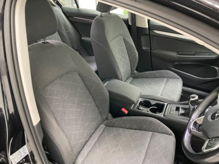 2021 Volkswagen Golf  €23,995 thumbnail