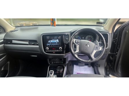 2020 Mitsubishi Outlander - thumbnail 8