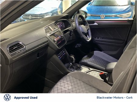 2022 Volkswagen Tiguan Allspace 2.0TDI 150BHP R-LINE A7 €42,995 thumbnail