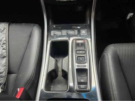 2019 Honda Accord - thumbnail 18