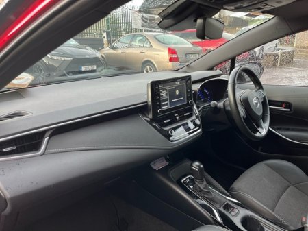 2022 Toyota Corolla FRESH SELECTION OF TRADE-INS COROLLA HYBRID L/SPORT HB 4DR thumbnail