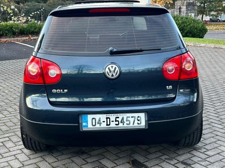 2004 Volkswagen Golf 1.6 COMFORT 5DR 102BHP €3,950 thumbnail