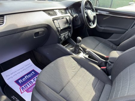 2016 Skoda Octavia - thumbnail 14