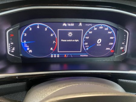 2023 Volkswagen T-Roc - thumbnail 8