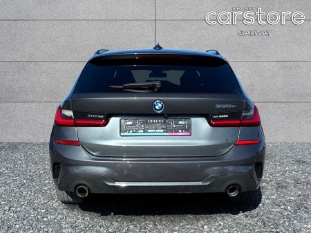 2021 BMW 3 Series - thumbnail 4