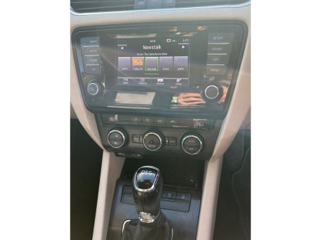 2014 Skoda Octavia - thumbnail 7