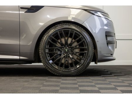 2025 Land Rover Range Rover Sport - thumbnail 7