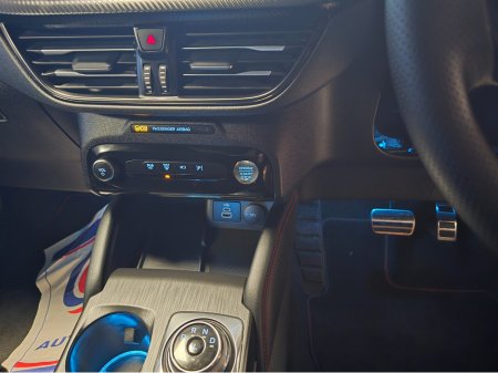 2025 Ford Kuga ST-LINE PHEV PAN ROOF €39,800 thumbnail