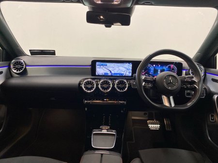 2024 Mercedes-Benz A Class - thumbnail 2