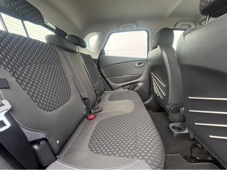 2018 Renault Captur - thumbnail 5