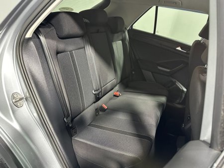 2025 Volkswagen T-Roc - thumbnail 11