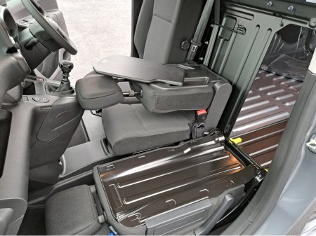 2026 Opel Combo KOMFORT  L1H1 1.5TD 100BHP  **LED HEADLIGTS** €21,098 thumbnail