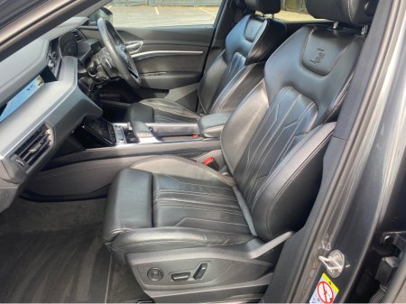 2022 Audi e-tron - thumbnail 14