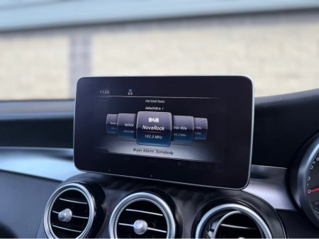 2018 Mercedes-Benz GLC Class - thumbnail 25