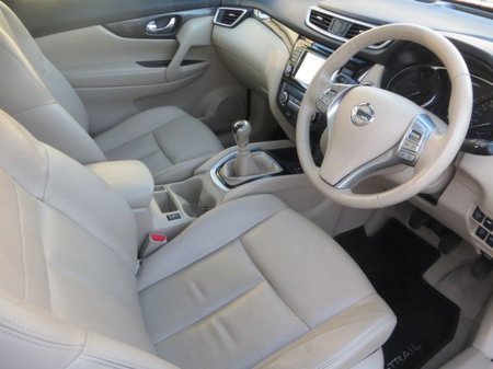 2017 Nissan X-Trail - thumbnail 13