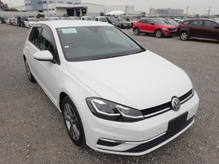 2020 Volkswagen Golf 2.0 TDI Highline Meister Leather seats €23,950