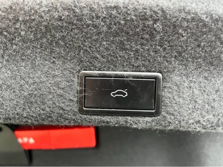 2019 Volkswagen Passat GTE 1.4 TSI PHEV PETROL HYBRID //FULL LEATHER HEATED SEATS//SAT NAV//ADAPTIVE CRUISE CONTROL// €17,950 thumbnail