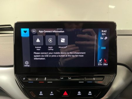 2022 Volkswagen ID.4 Life 77kWh 204HP - Parking Sensors - Sat Nav - Climate Control - Heated Seats - Keyless Seats - Apple CarPlay/Android Auto €23,950 thumbnail