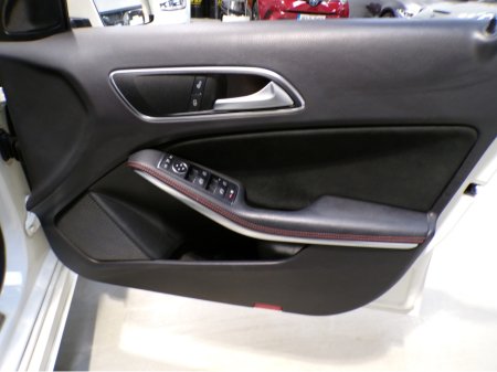 2014 Mercedes-Benz A Class - thumbnail 18