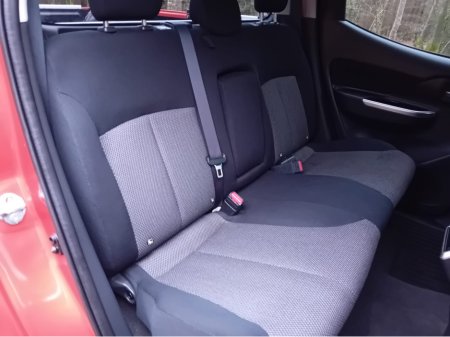 2019 Mitsubishi L200 " INTENSE " 6 SPEED 4DR 2.3 DID  4x4  6 SPEED @ REDDY2DRIVE LTD €25,000 thumbnail